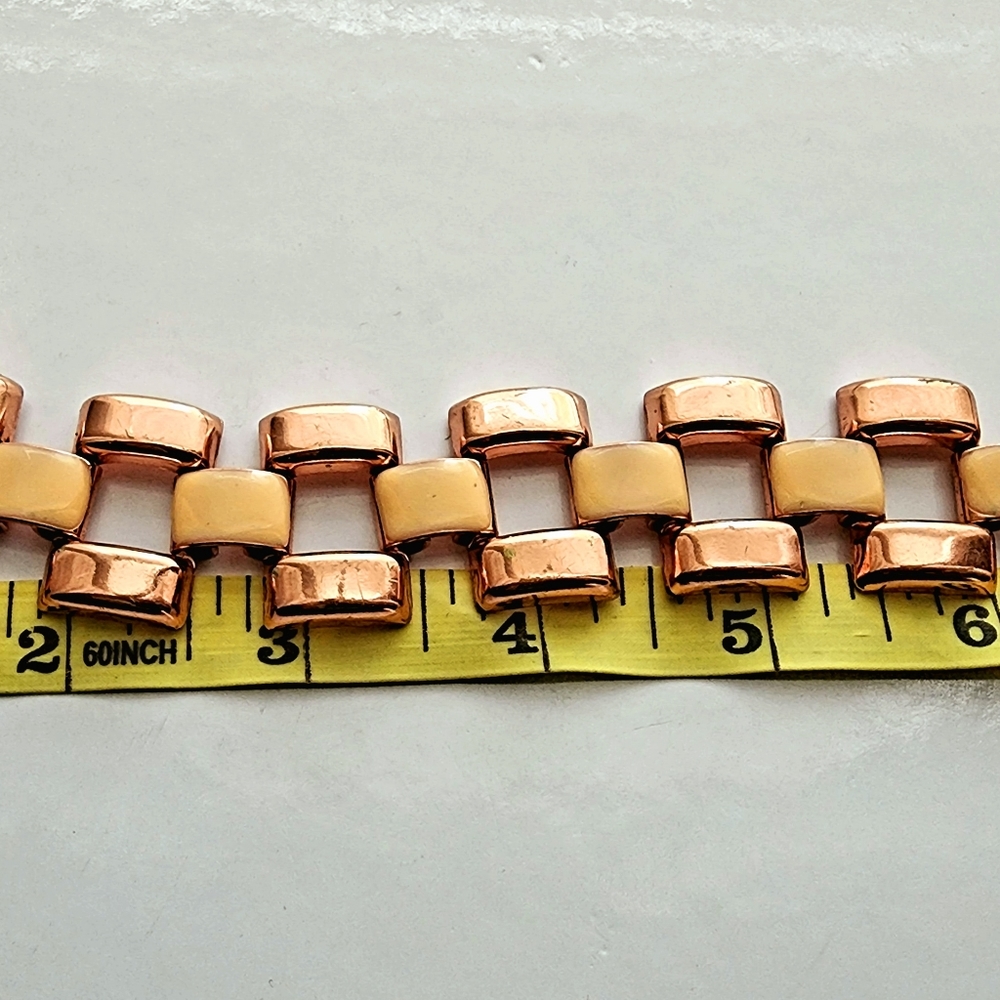 Rose gold with cream enameled link bracelet, contemporary, classic look, bougie - Picture 5 of 6